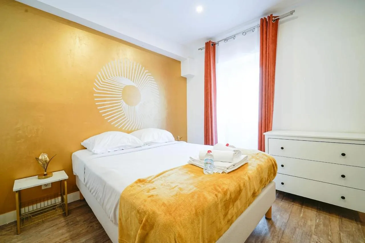 Апартаменты Appartement Quartier Montmartresaint Lazarelafayette Париж